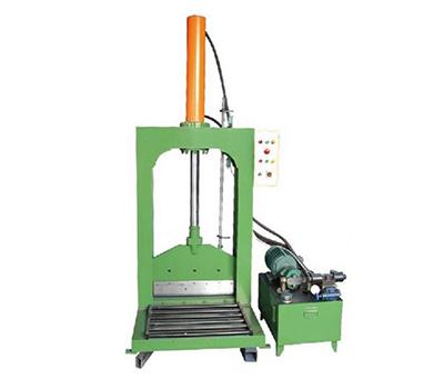 Vertical Rubber Bale Cutter